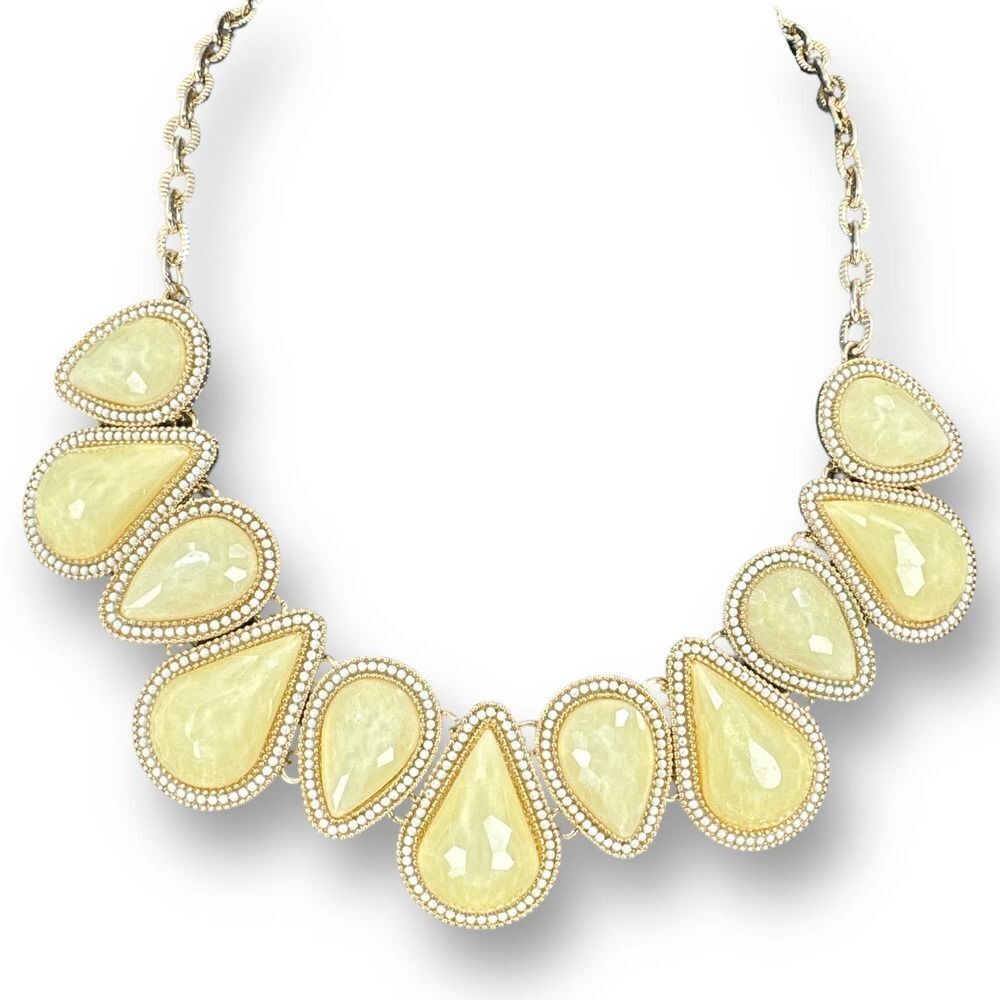 Yellow Bib Style Necklace Gold Tone Lobster Claw Clasp 16185